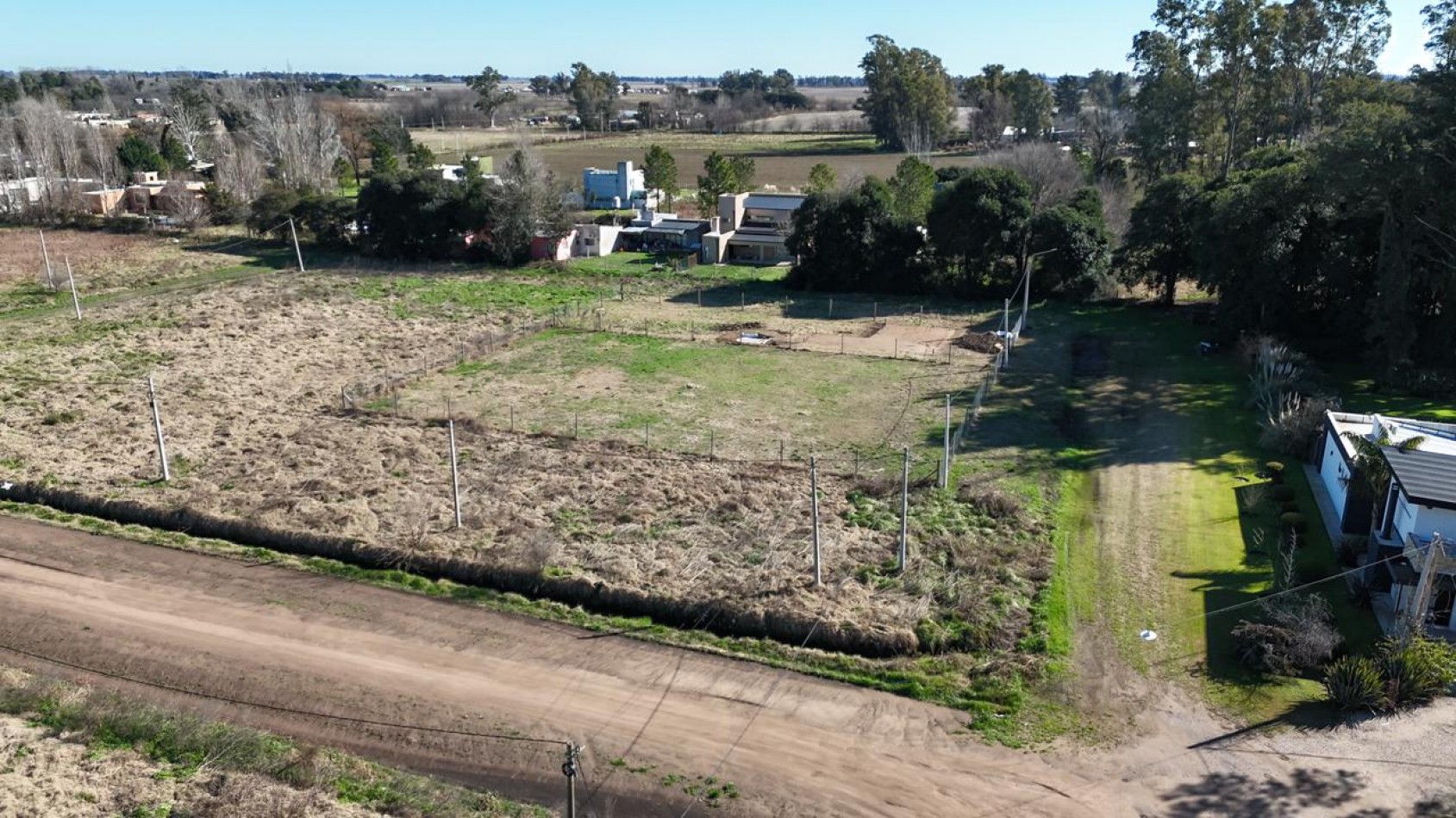 LOTE EN ZONA RESIDENCIAL 