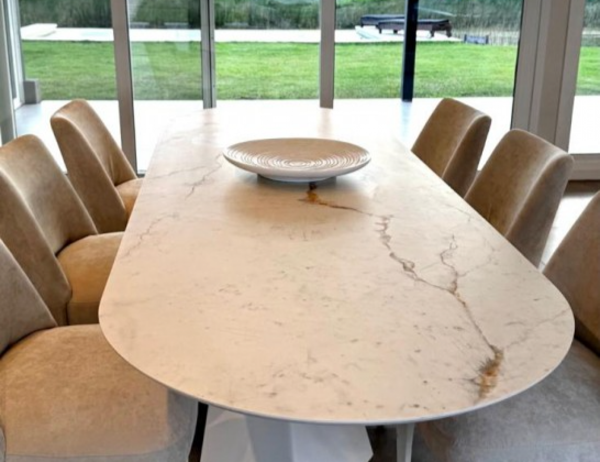 CASA AL LAGO EN PUERTOS BARRIO COSTAS ESCOBAR