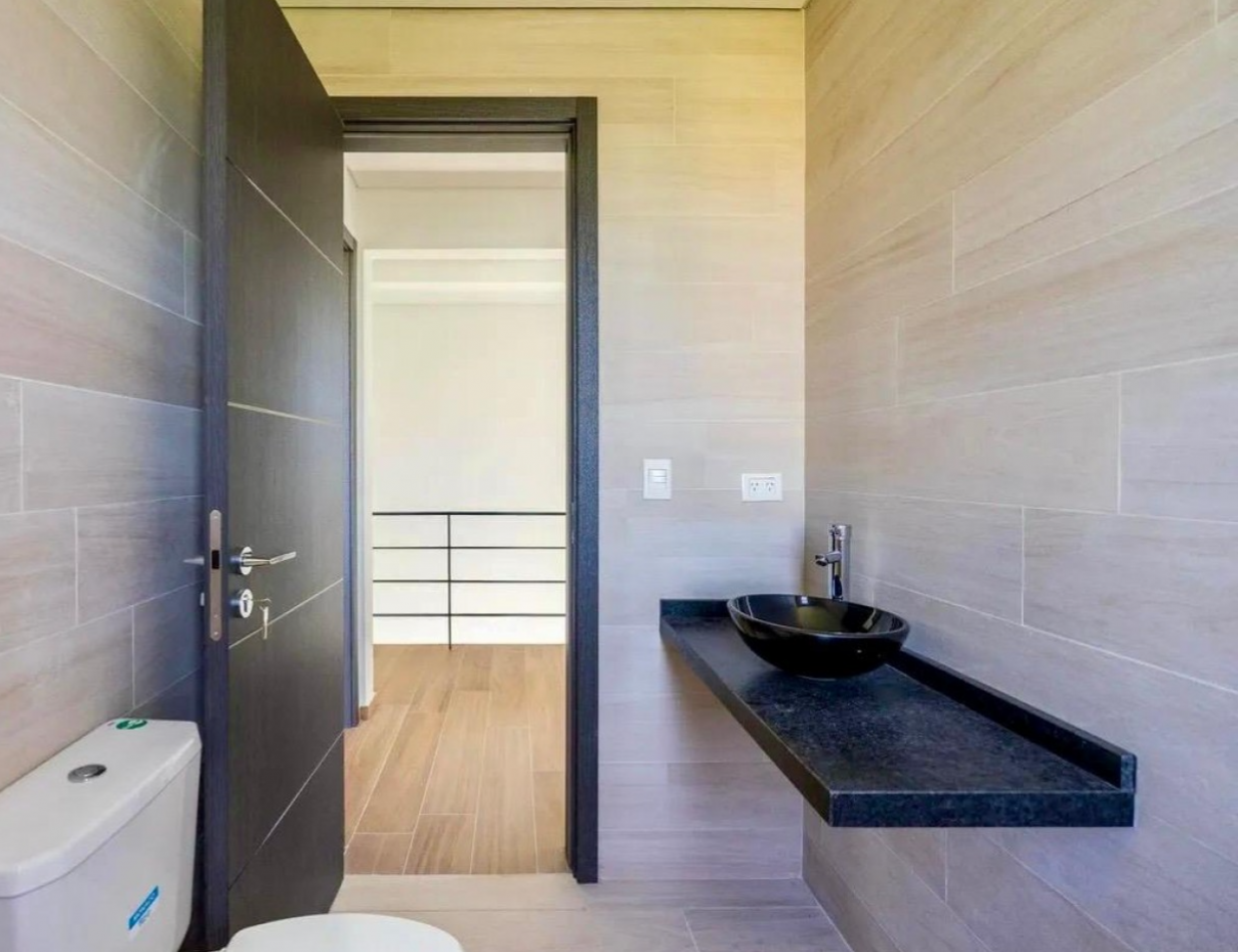 CASA A ESTRENAR EN BARRIO PUERTOS 