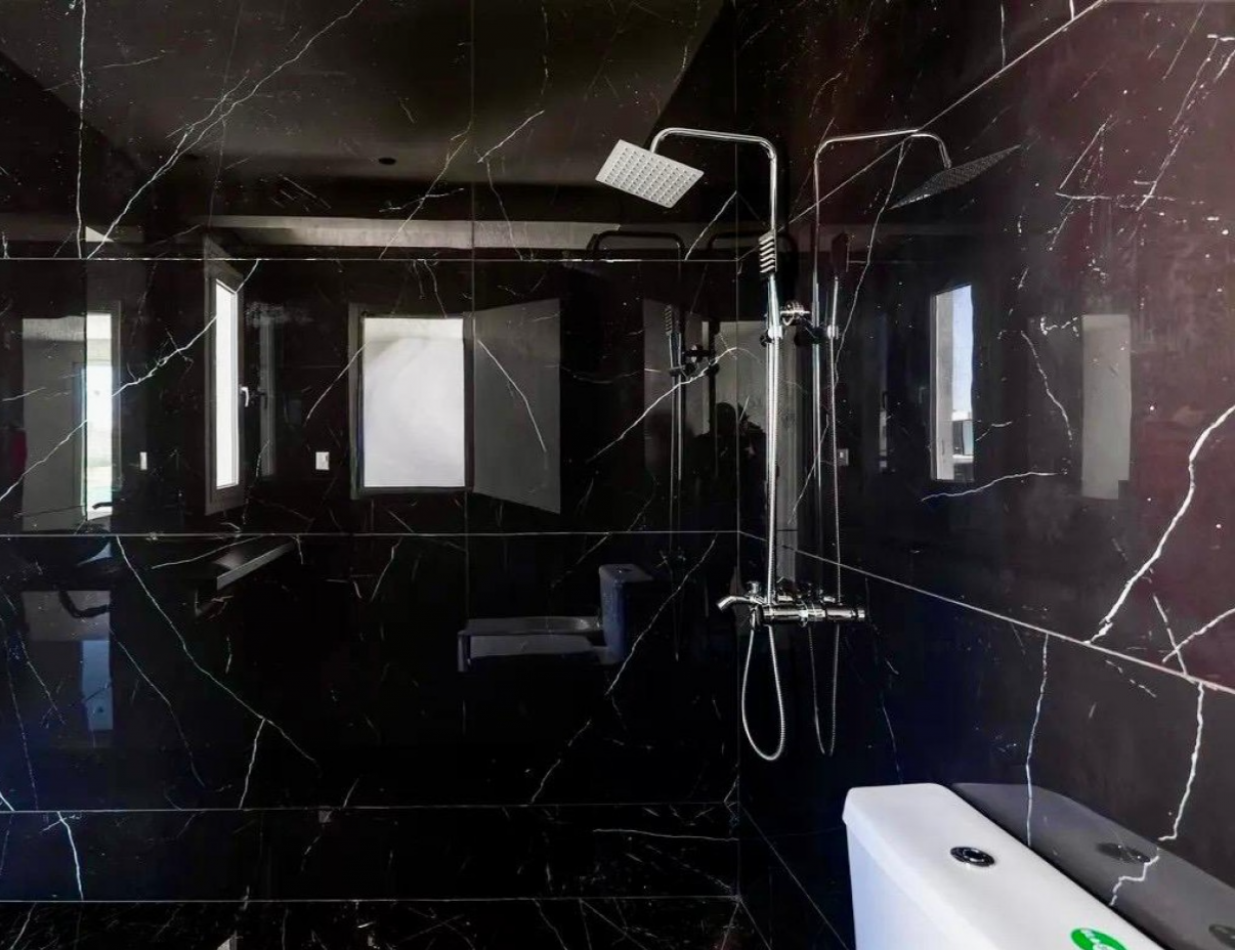 CASA A ESTRENAR EN BARRIO PUERTOS 