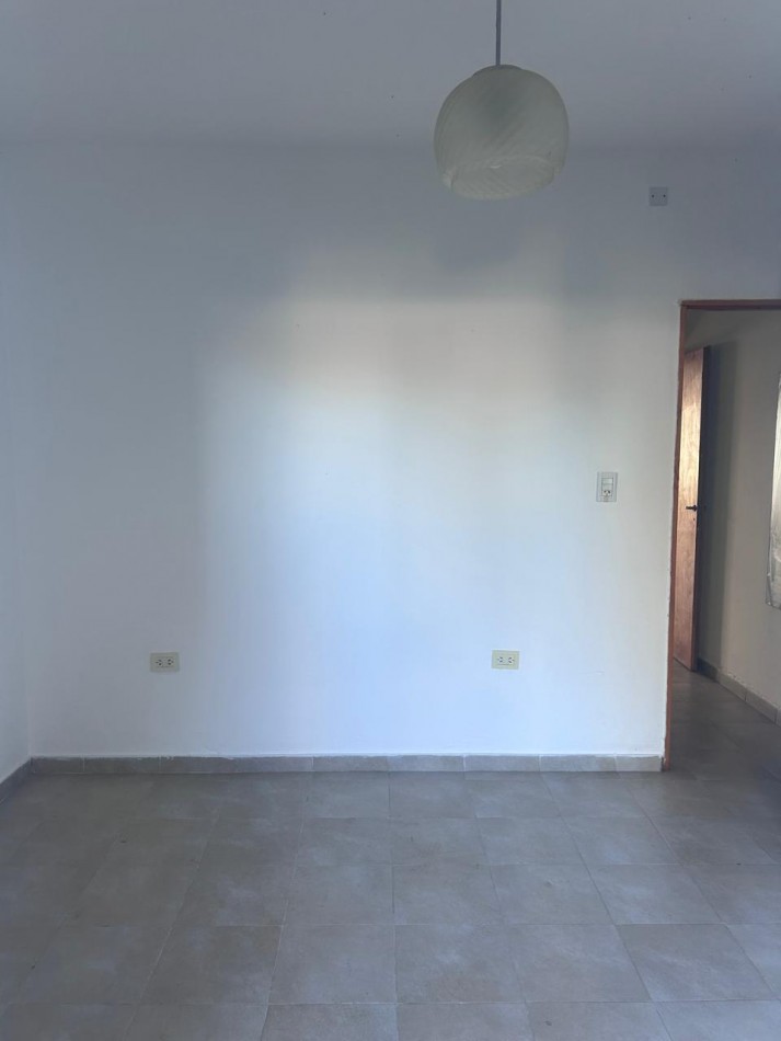 DEPARTAMENTO DOS AMBIENTES CON COCHERA 