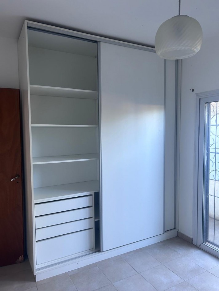 DEPARTAMENTO DOS AMBIENTES CON COCHERA 
