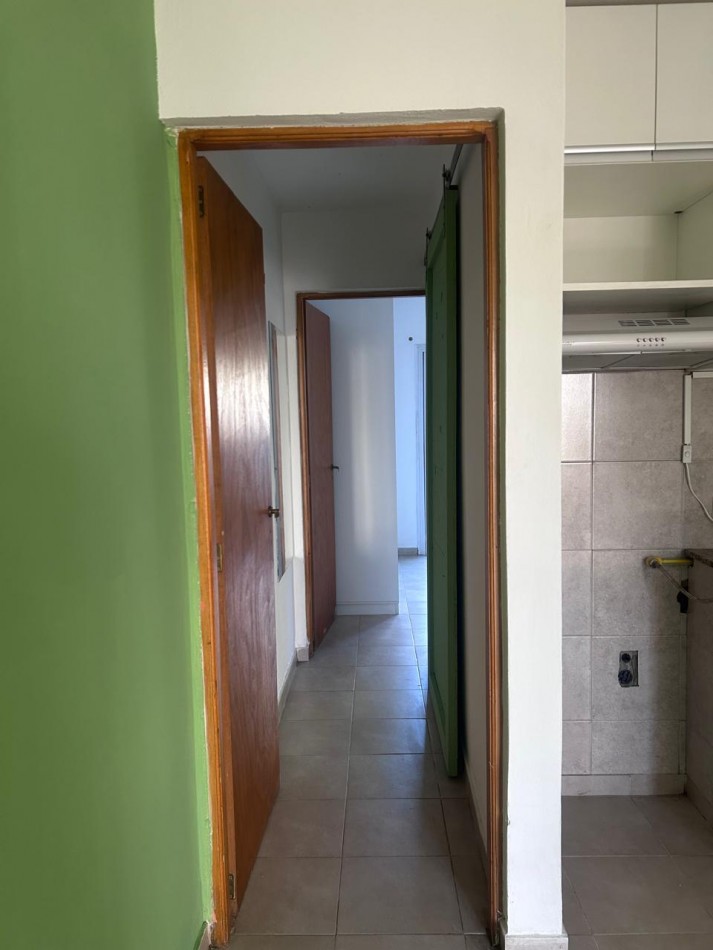 DEPARTAMENTO DOS AMBIENTES CON COCHERA 